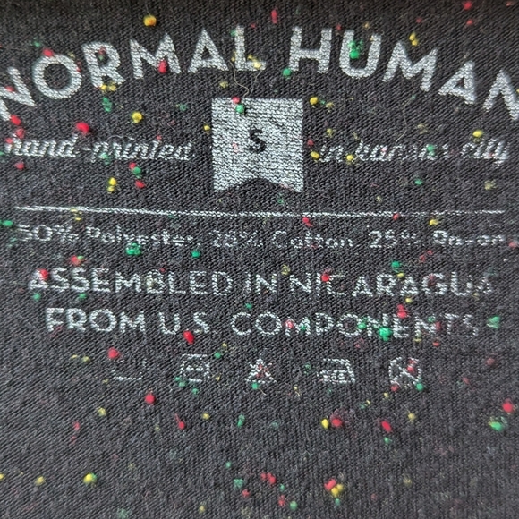 Normal Human Brand Talk With People Scoop Neck SS T-Shirt Small Oversized - Picture 3 of 5